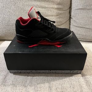 Nike Air Jordan 5 sneakers